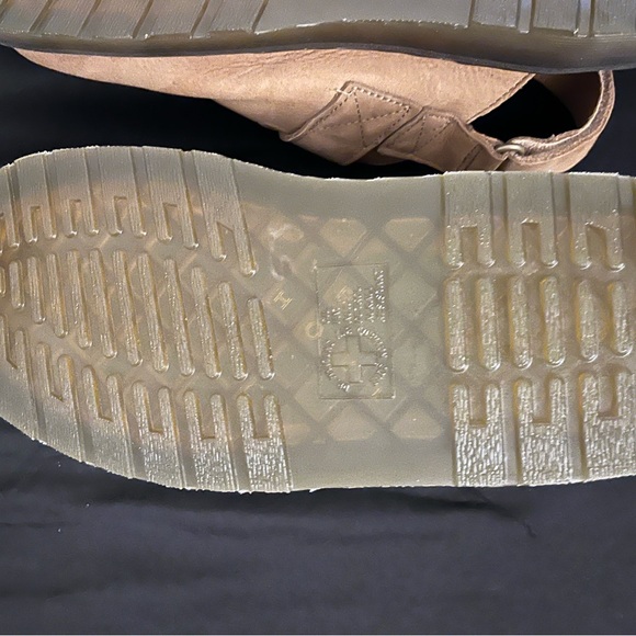 Dr. Martens Jorge ll Tan Slingback Clog with Buckle - Picture 8 of 10